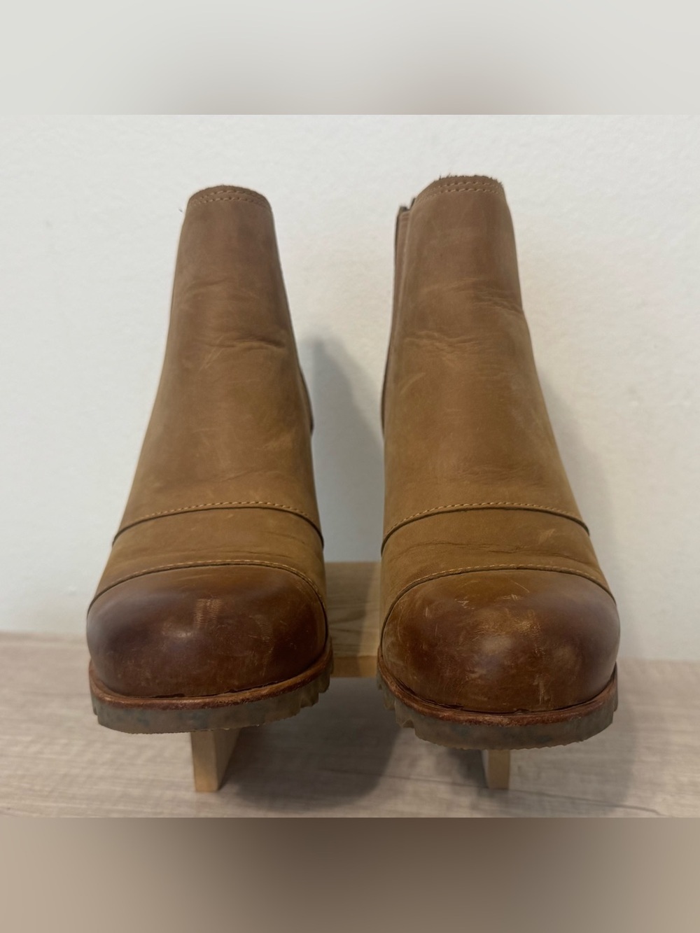 Sorel Lea Wedge Joan of Arctic Chelsea Boot Brown Leather Waterproof Lug Sole 7 - Picture 4 of 7
